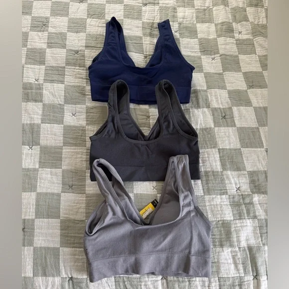 NEW Coobie Small Sports Bras Set of 3 - Picture 4 of 9